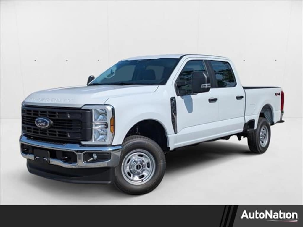 New 2025 Ford F-250 XL Truck Crew Cab
