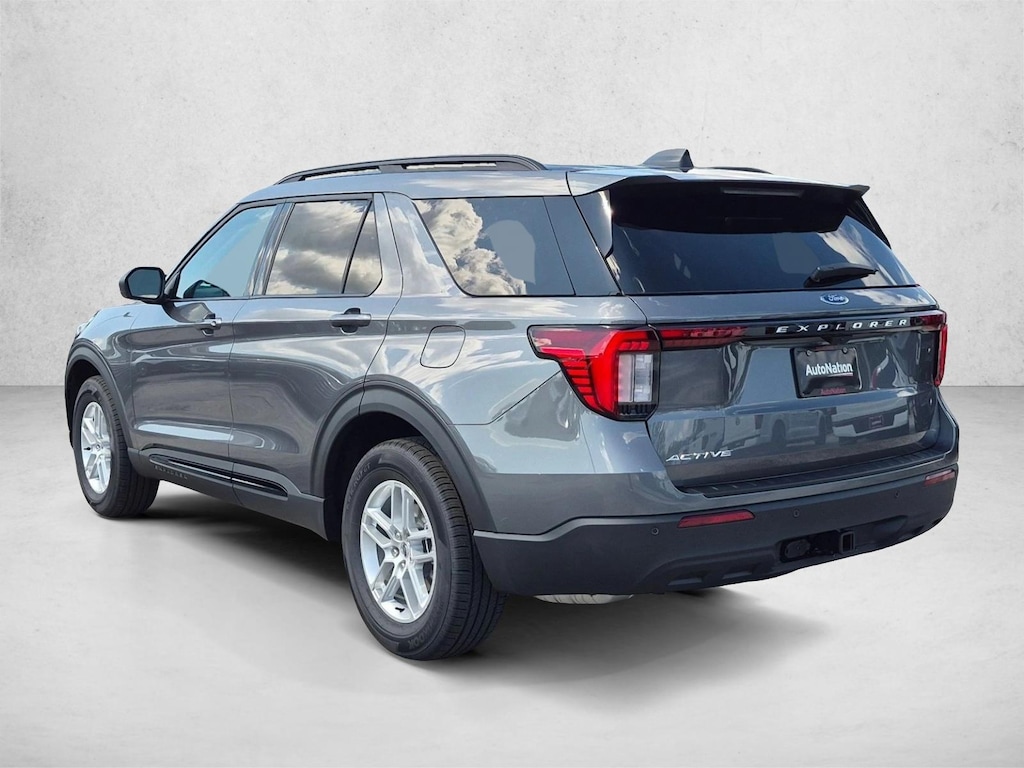 New 2026 Ford Explorer Active w/200A Pkg SUV