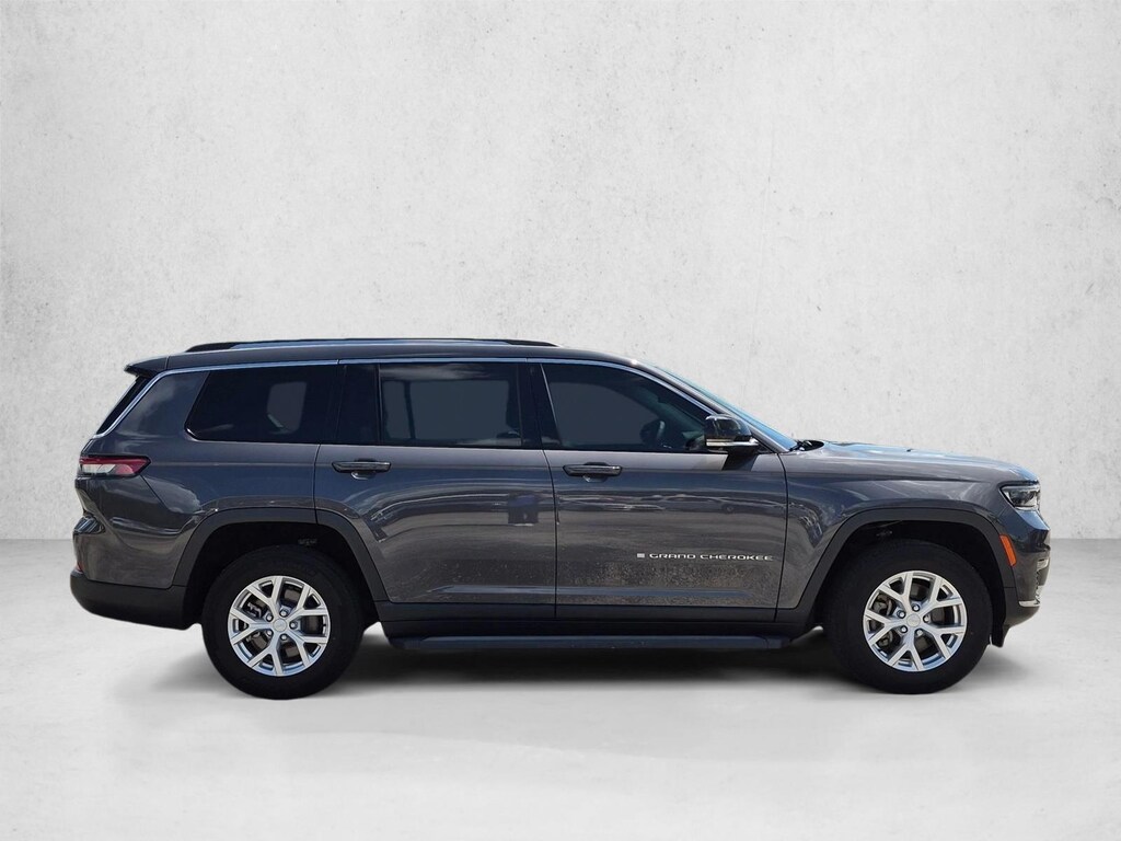 Used 2023 Jeep Grand Cherokee Limited SUV