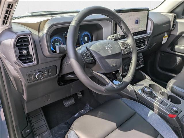 2025 Ford Bronco Sport Outer Banks photo 3