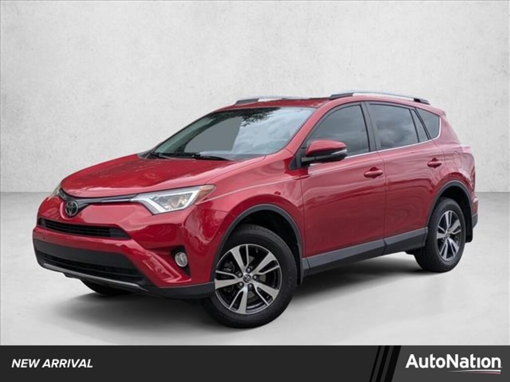 Used 2017 Toyota RAV4 XLE SUV