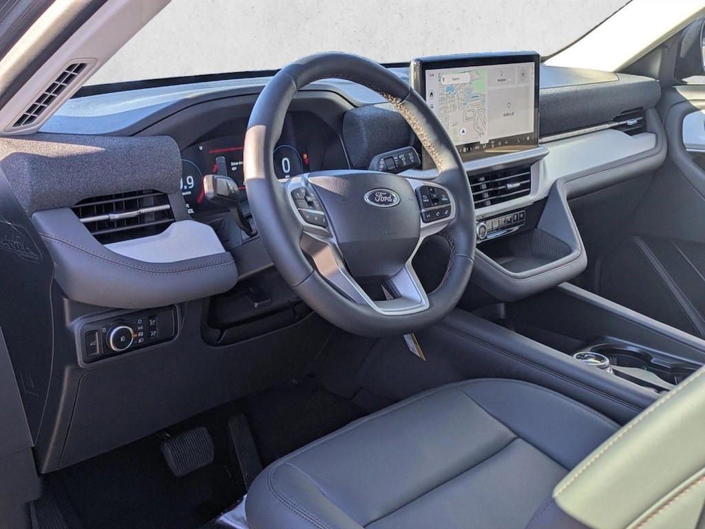 New 2026 Ford Explorer Active w/200A Pkg SUV