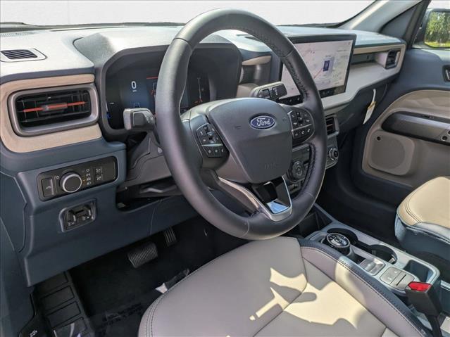 2025 Ford Maverick Lariat photo 2