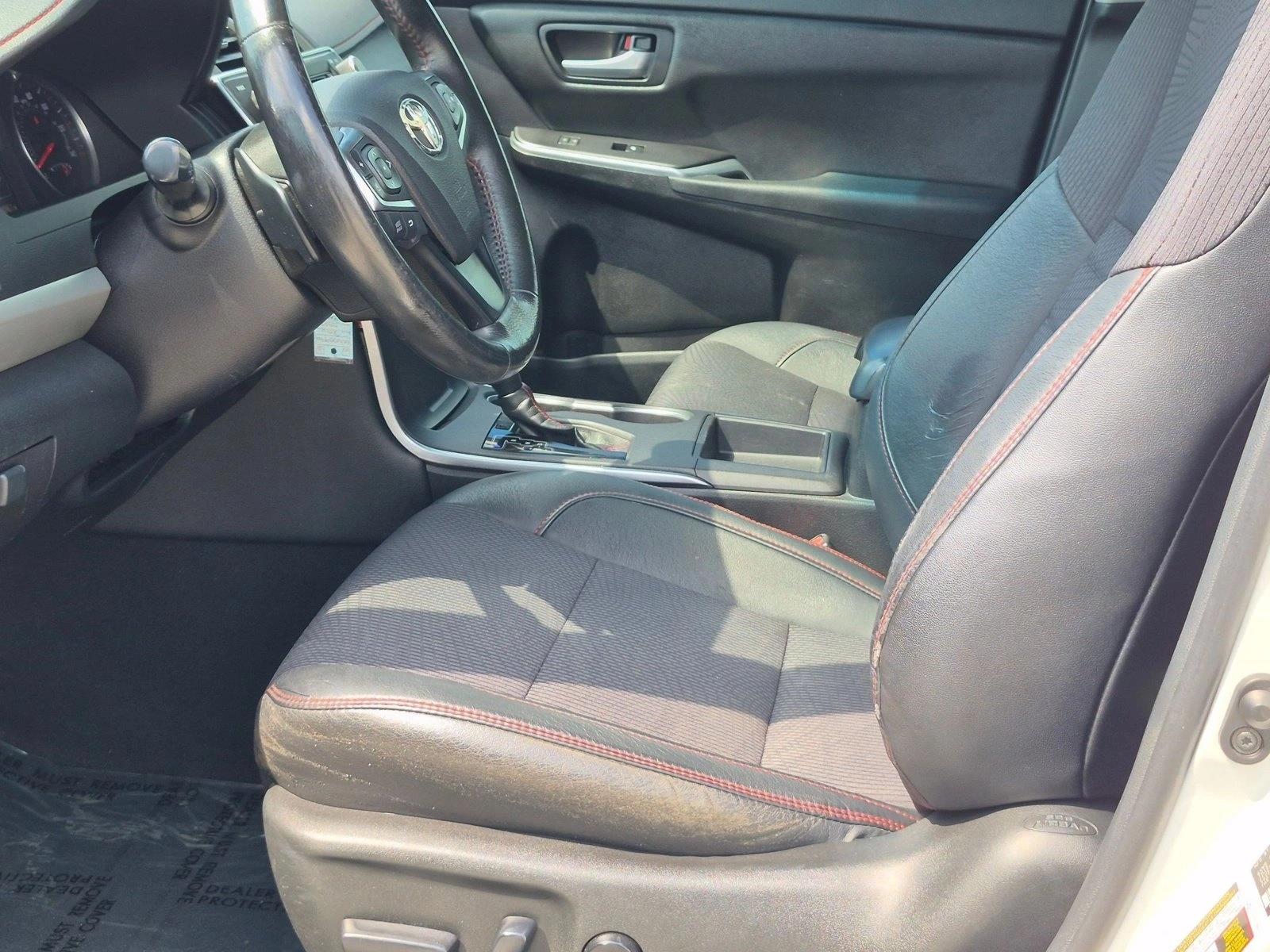2016 Toyota Camry 16