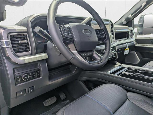 2025 Ford F-250 Platinum photo 3