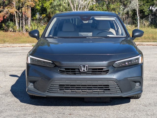 2022 Honda Civic Touring photo 2