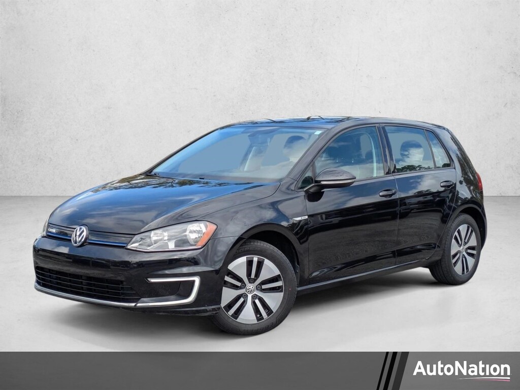 Used 2016 Volkswagen e-Golf SE Hatchback