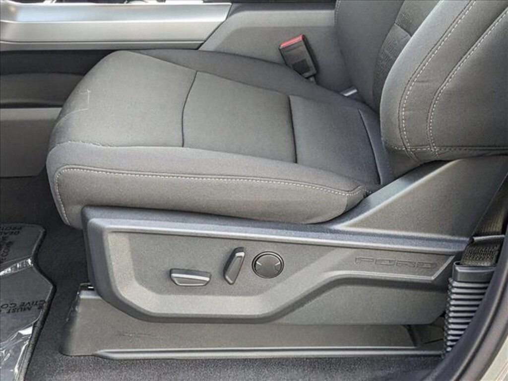 New 2025 Ford F-150 XLT Truck SuperCrew Cab