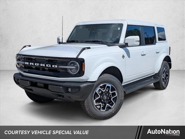 2025 Ford Bronco 4-Door Outer Banks's photo