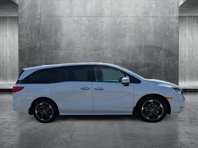 2024 Honda Odyssey Elite photo 4