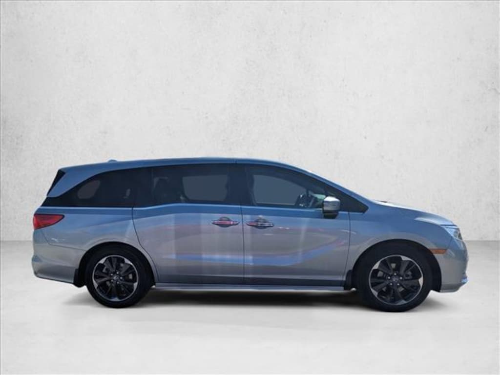 Used 2021 Honda Odyssey Elite Van