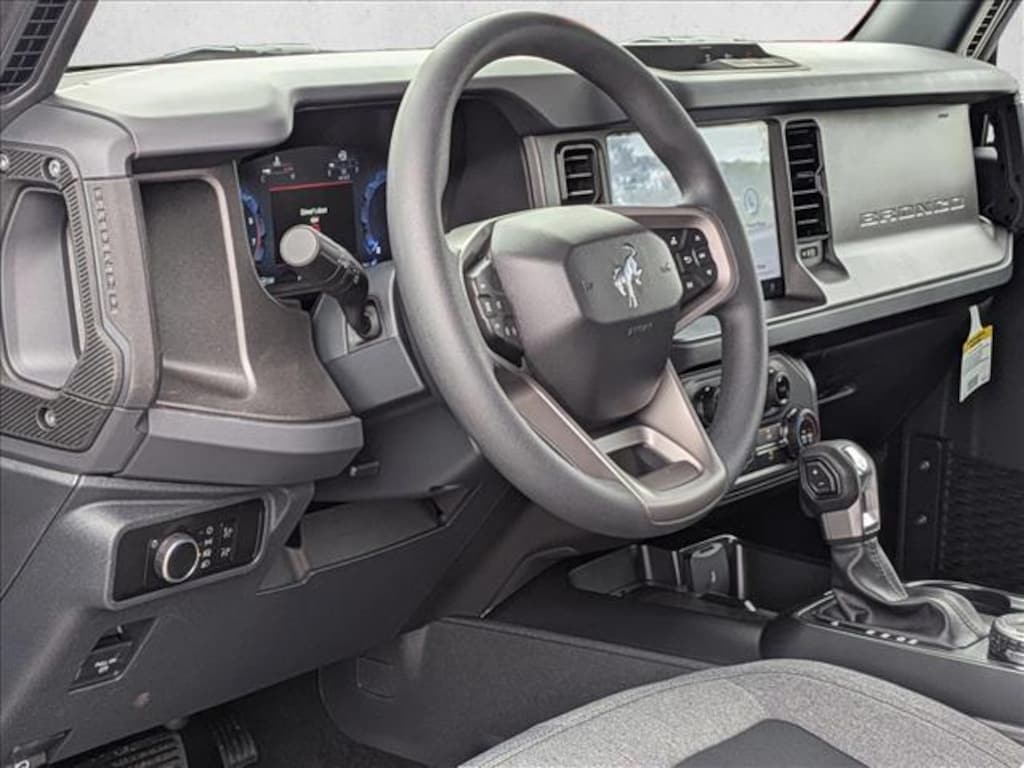 New 2026 Ford Bronco Base SUV