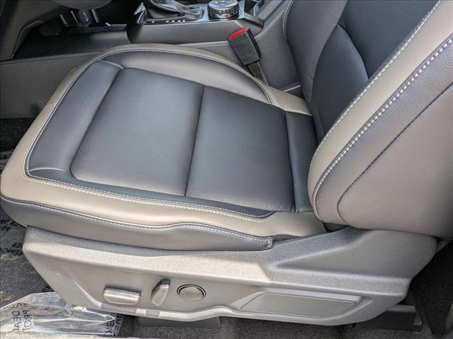 2025 Ford Bronco Outer Banks photo 4