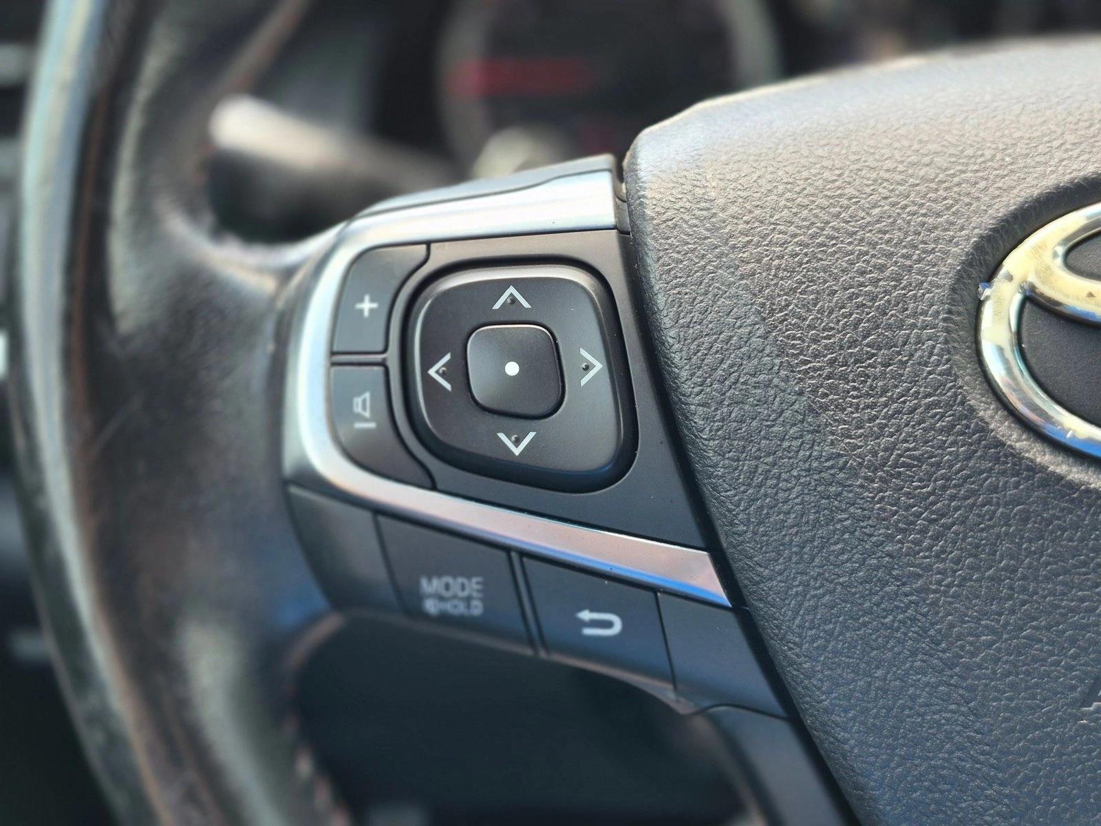 2016 Toyota Camry 14