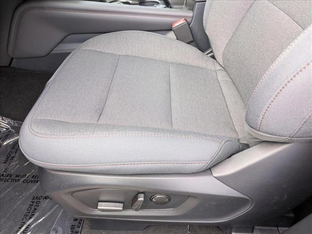 2025 Ford Explorer photo 4