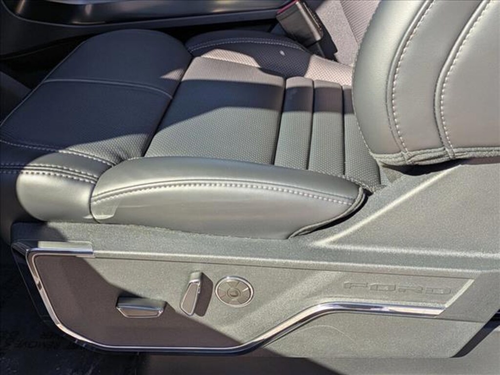 New 2026 Ford F-150 Platinum Truck SuperCrew Cab