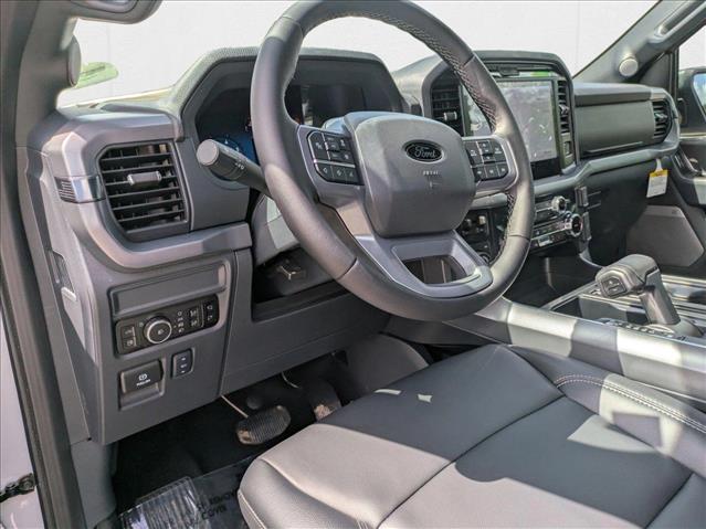 2025 Ford F-150 XLT photo 3
