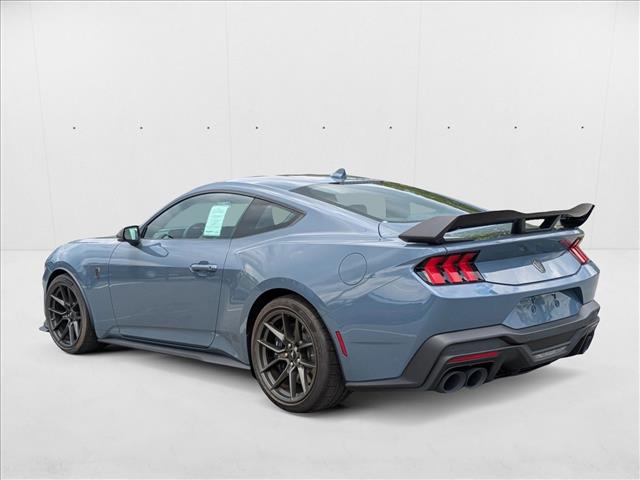 2025 Ford Mustang Dark Horse Deluxe photo 2