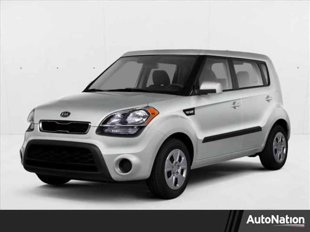 Used 2013 Kia Soul Base Hatchback