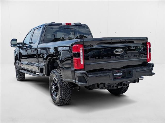 2025 Ford F-250 Lariat photo 2