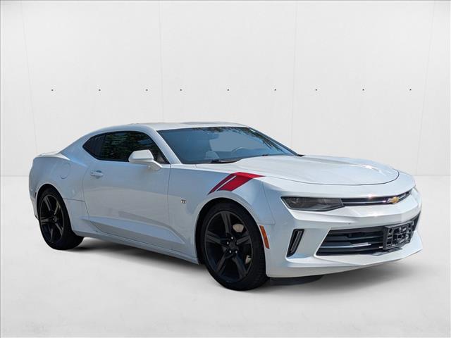 2016 Chevrolet Camaro 1LT photo 3