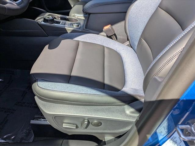 2025 Ford Bronco Sport Outer Banks photo 4