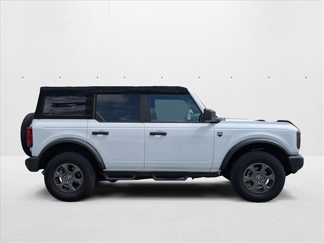 2022 Ford Bronco Big Bend photo 4