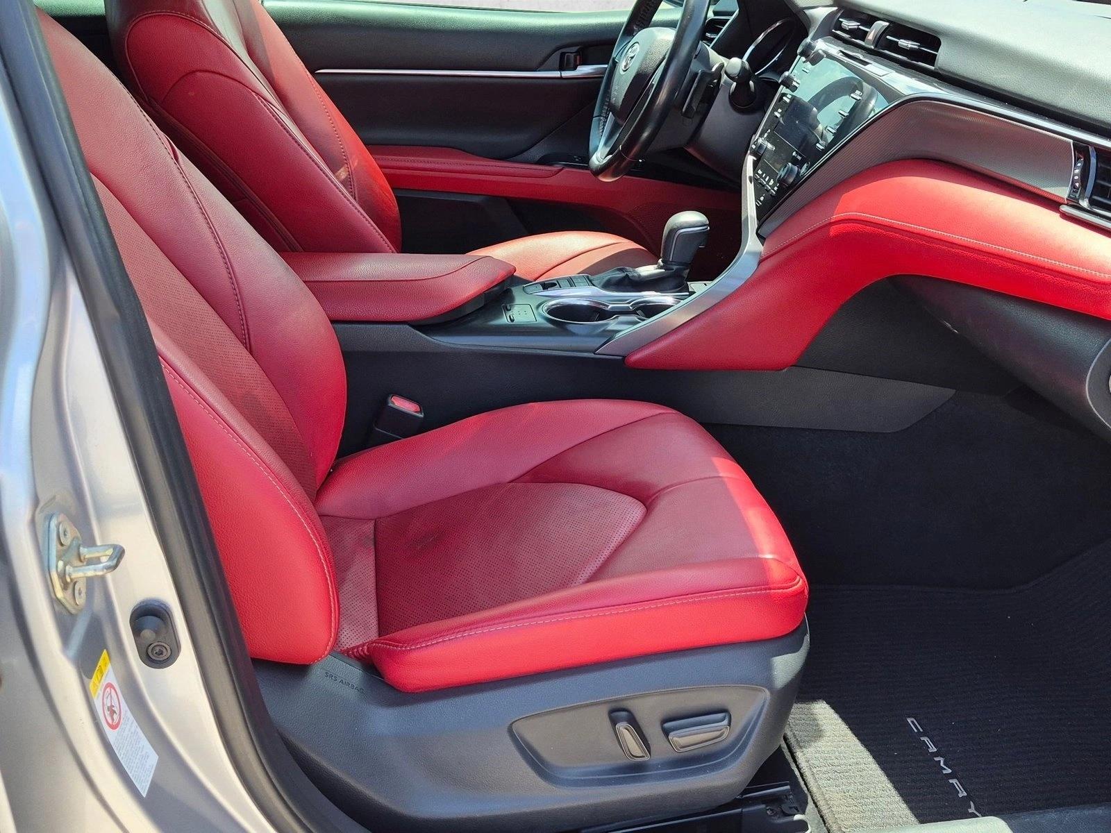 2019 Toyota Camry 19