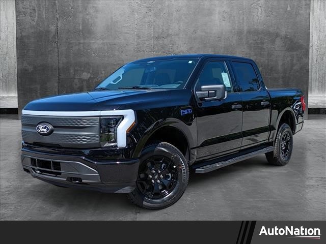 2025 Ford F-150 Lightning XLT's photo