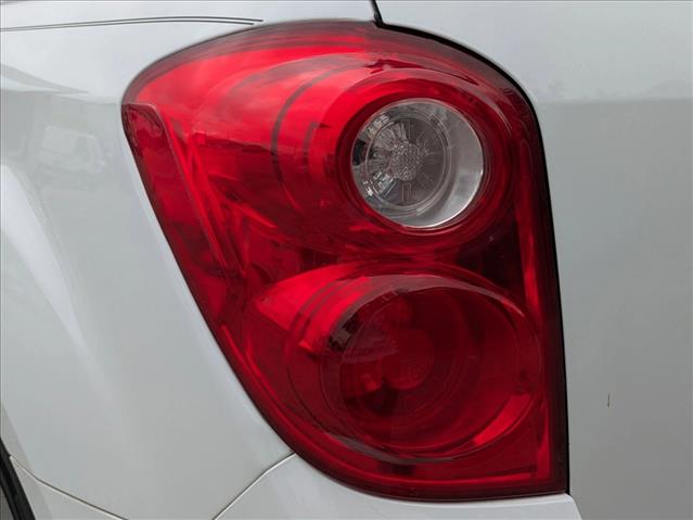 2014 Chevrolet Equinox LS photo 4