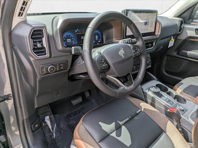 2025 Ford Bronco Sport Outer Banks photo 3