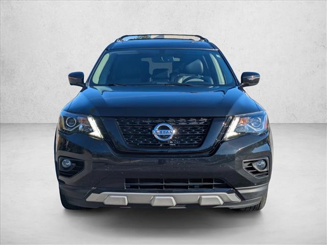 2019 Nissan Pathfinder SL photo 2