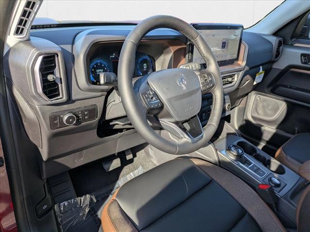 2025 Ford Bronco Sport Outer Banks photo 3