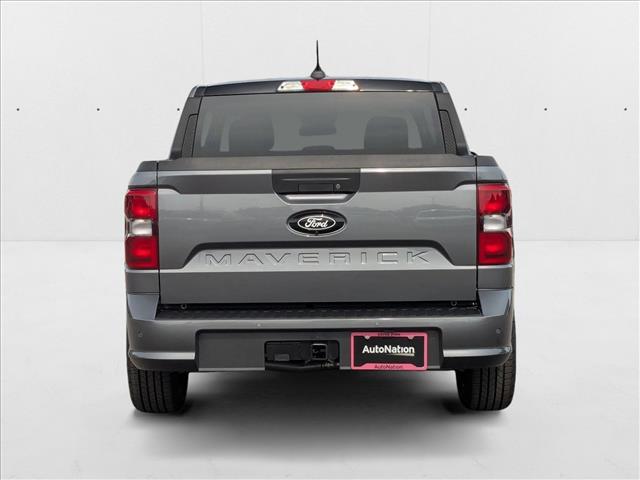 2025 Ford Maverick photo 3