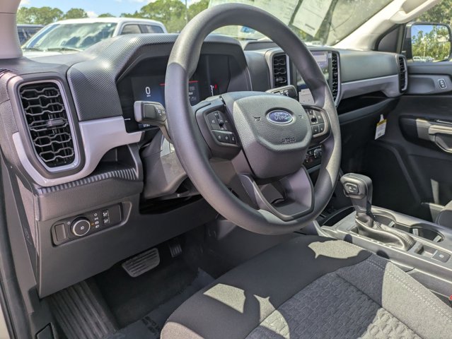 2025 Ford Ranger XL photo 3