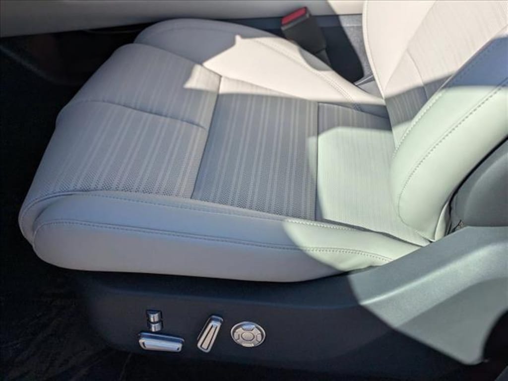 New 2026 Lincoln Nautilus Reserve SUV