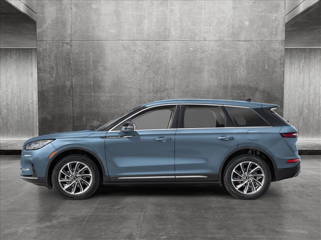 2025 Lincoln Corsair Grand Touring photo 3
