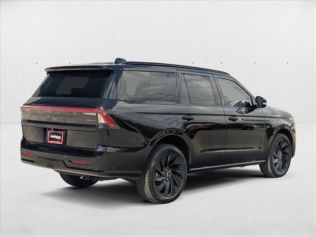 2025 Lincoln Navigator Reserve photo 2