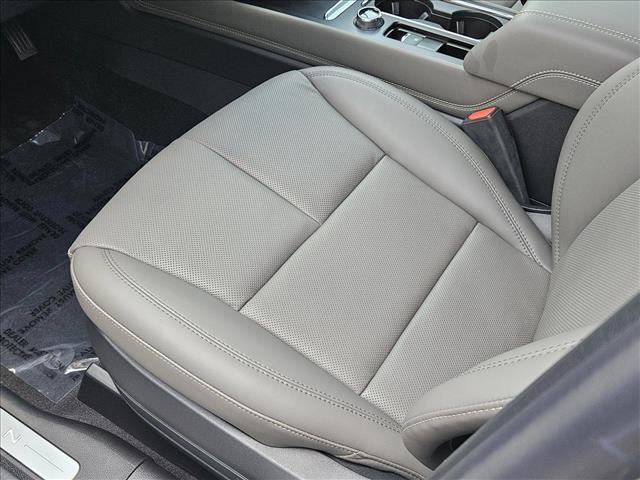 2024 Lincoln Corsair Grand Touring photo 4
