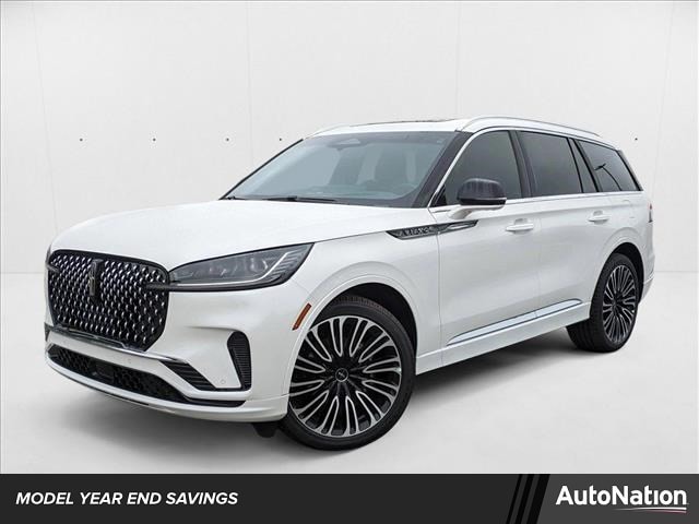 2025 Lincoln Aviator Black Label's photo
