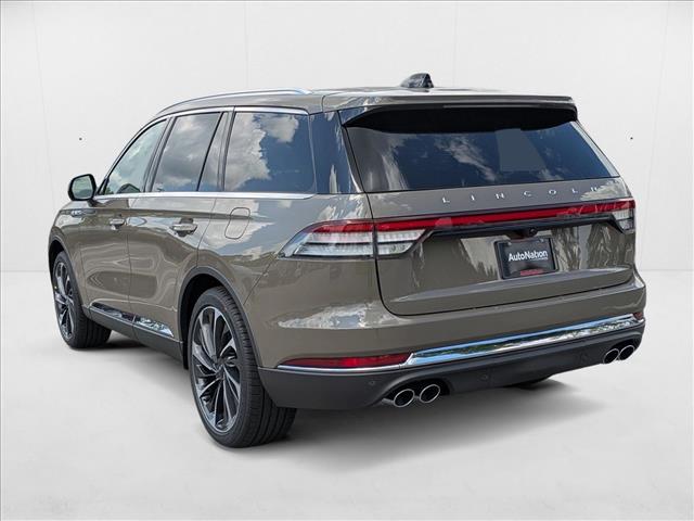 2025 Lincoln Aviator Reserve photo 2