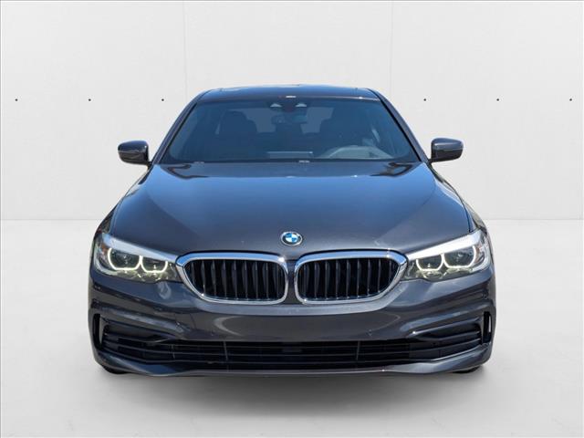 2019 Bmw 540i Sedan photo 2