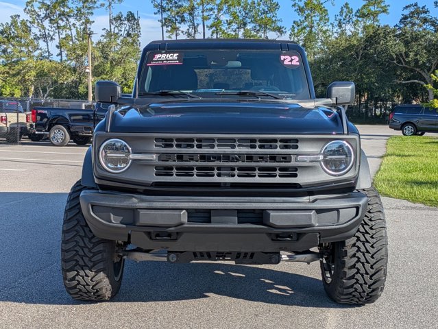 2022 Ford Bronco Base photo 2