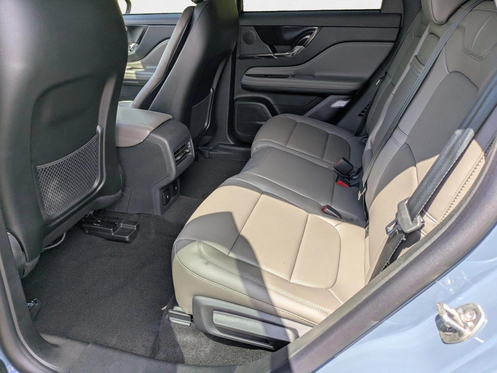 2025 Lincoln Corsair Grand Touring - Photo 14