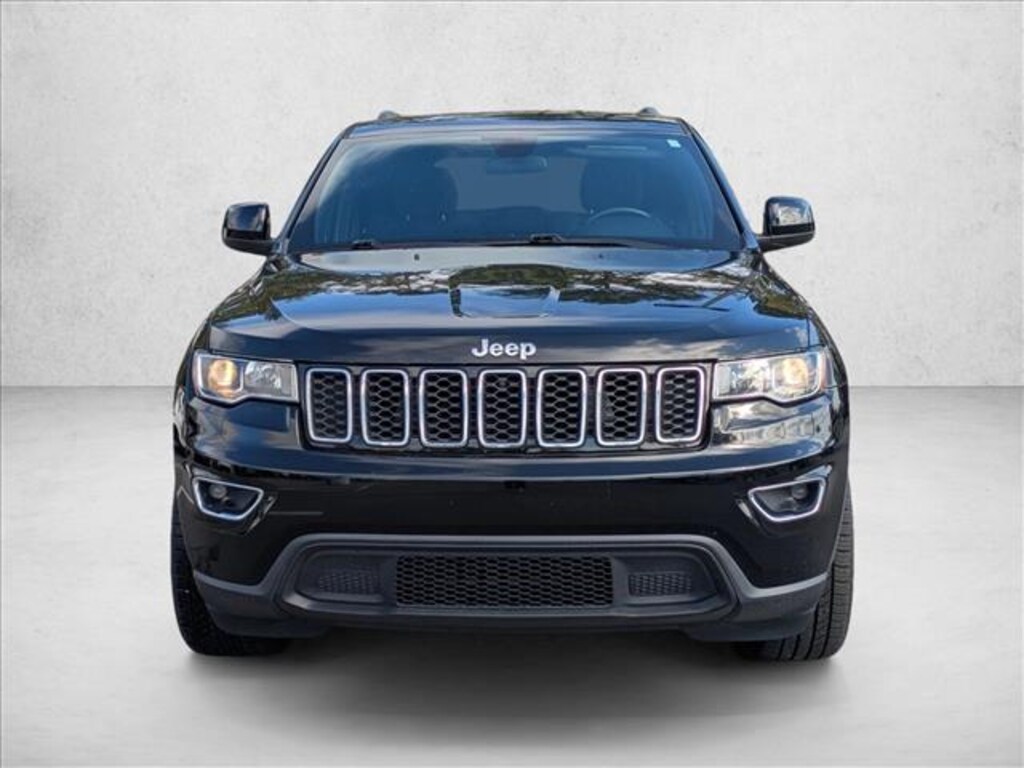 Used 2021 Jeep Grand Cherokee Laredo SUV