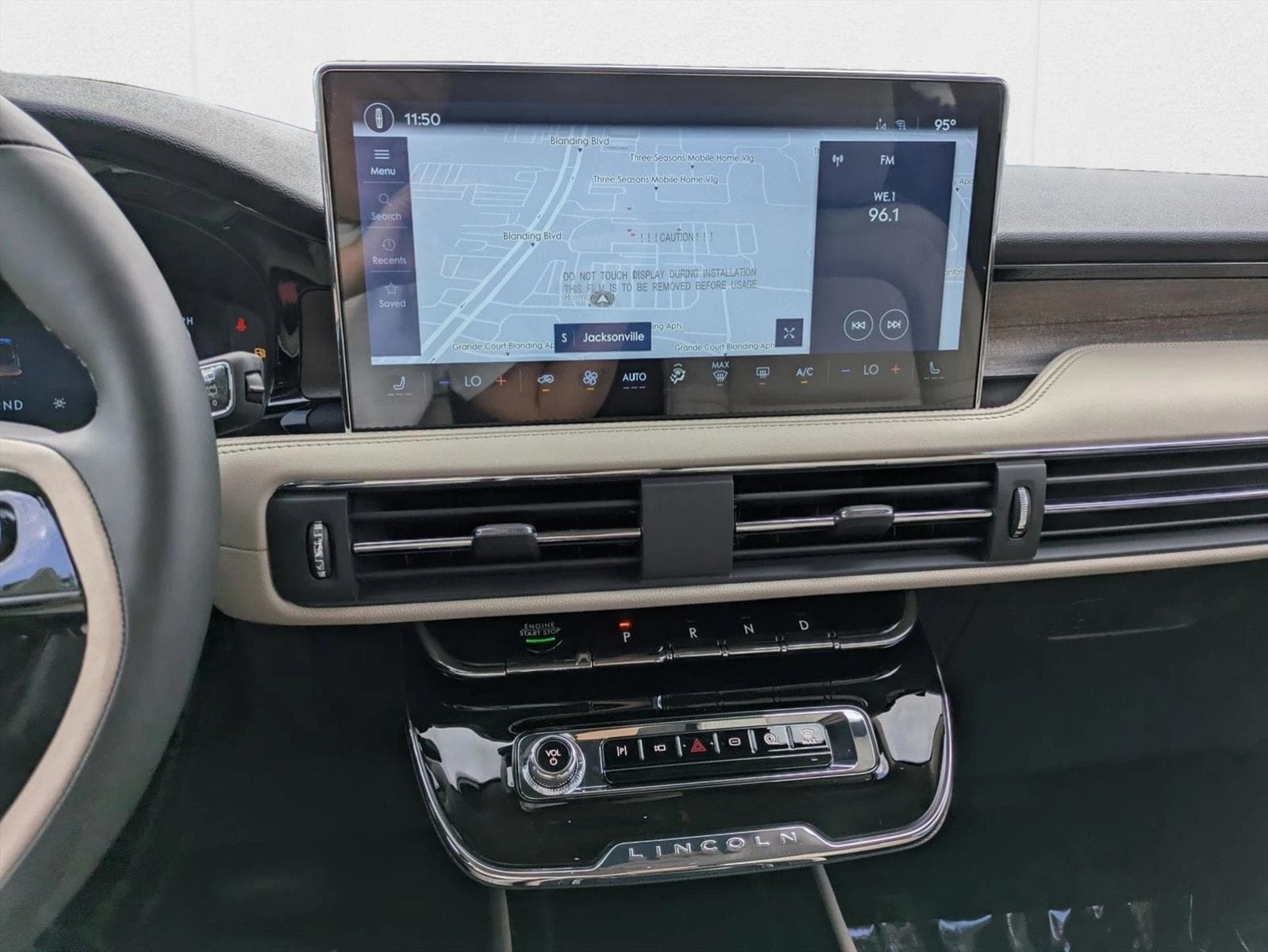 2025 Lincoln Corsair Grand Touring - Photo 13