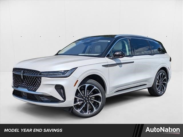 2025 Lincoln Nautilus Black Label's photo