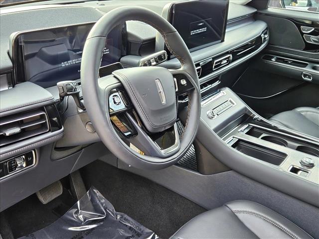2025 Lincoln Aviator Premiere photo 3