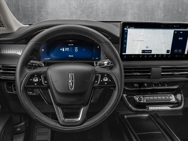 2025 Lincoln Corsair Grand Touring photo 4