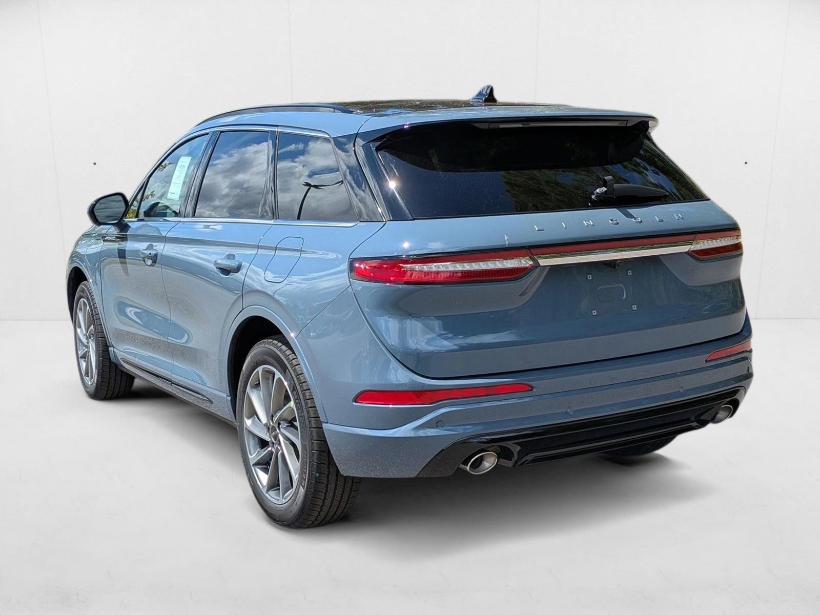 2025 Lincoln Corsair Grand Touring - Photo 2